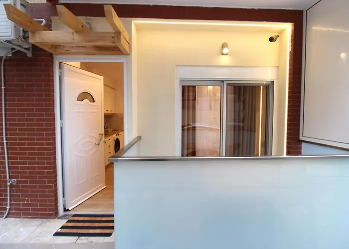 Reni Risi Deluxe * Saranda